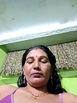 Snapshot of ZIVAA chatting on 18, 10, 2025 ZIVAA online show from 18, 10, 2025