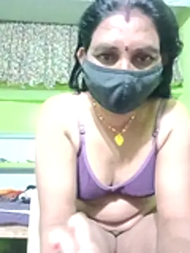 Snapshot of ZIVAA chatting on 29, 10, 2025 ZIVAA online show from 29, 10, 2025