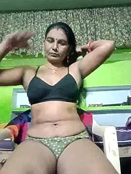 Snapshot of ZIVAA chatting on 3, 11, 2025 ZIVAA online show from 3, 11, 2025