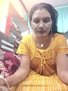 Snapshot of ZIVAA chatting on 16, 11, 2025 ZIVAA online show from 16, 11, 2025