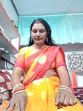 Snapshot of ZIVAA chatting on 18, 11, 2025 ZIVAA online show from 18, 11, 2025