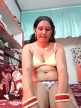 Snapshot of ZIVAA chatting on 23, 11, 2025 ZIVAA online show from 23, 11, 2025