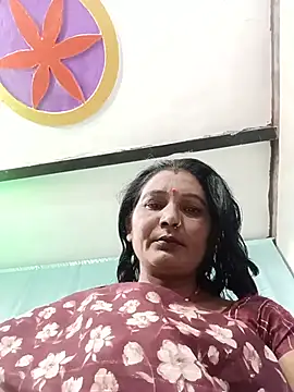 Snapshot of ZIVAA chatting on 12, 6, 2026 ZIVAA online show from 12, 6, 2026