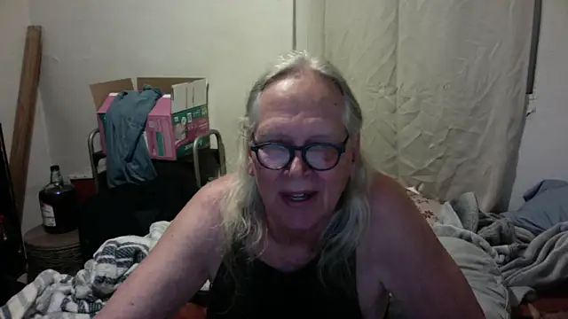 OldLadySara online show from 29, 5, 2026