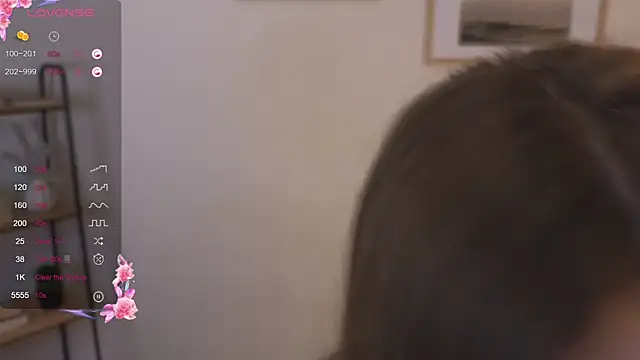 Snapshot of Bonnie_Nunez chatting on 15, 10, 2025 Bonnie Nunez online show from 15, 10, 2025