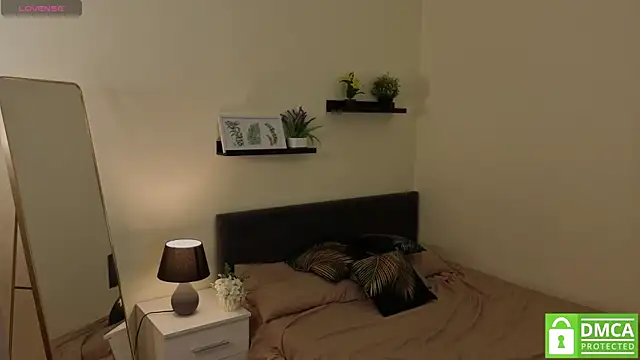 Snapshot of Bonnie_Nunez chatting on 21, 10, 2025 Bonnie Nunez online show from 21, 10, 2025