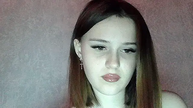 SweetLoraa online show from 8, 11, 2025