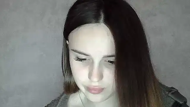 SweetLoraa online show from 29, 5, 2026