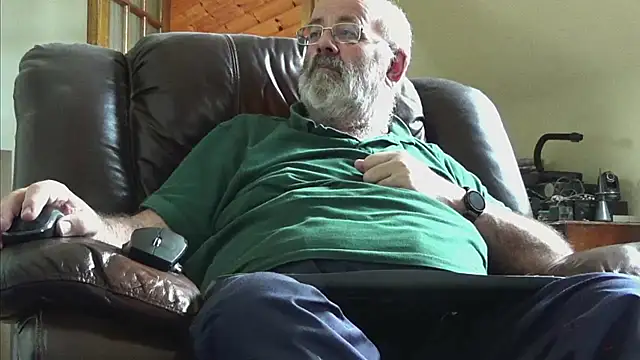 Snapshot of janzer13 chatting on 13, 9, 2025 janzer13 online show from 13, 9, 2025