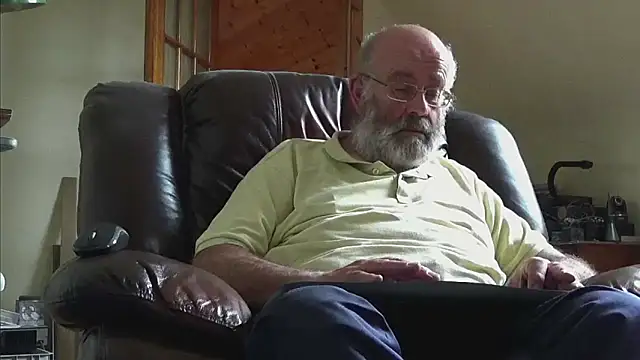 Snapshot of janzer13 chatting on 19, 9, 2025 janzer13 online show from 19, 9, 2025