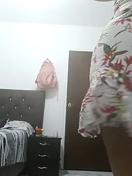 Snapshot of maria_angel11 chatting on 24, 9, 2025 maria angel11 online show from 24, 9, 2025