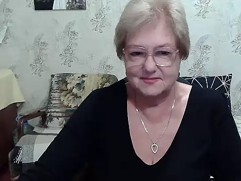 Snapshot of Renata62011 chatting on 17, 9, 2025 Renata62011 online show from 17, 9, 2025