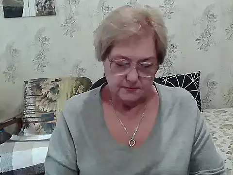 Snapshot of Renata62011 chatting on 18, 9, 2025 Renata62011 online show from 18, 9, 2025