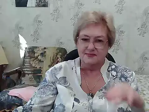 Snapshot of Renata62011 chatting on 24, 9, 2025 Renata62011 online show from 24, 9, 2025