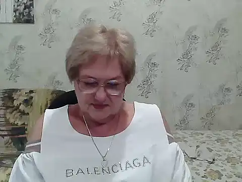 Snapshot of Renata62011 chatting on 29, 9, 2025 Renata62011 online show from 29, 9, 2025