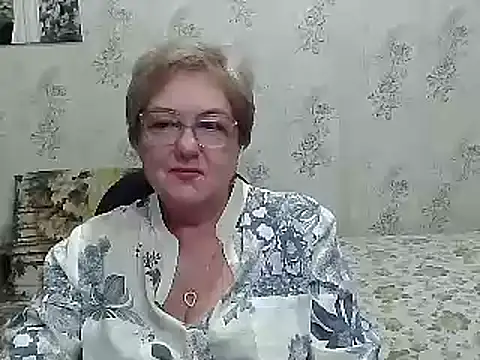 Snapshot of Renata62011 chatting on 11, 10, 2025 Renata62011 online show from 11, 10, 2025