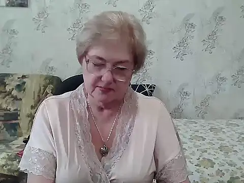 Snapshot of Renata62011 chatting on 22, 10, 2025 Renata62011 online show from 22, 10, 2025