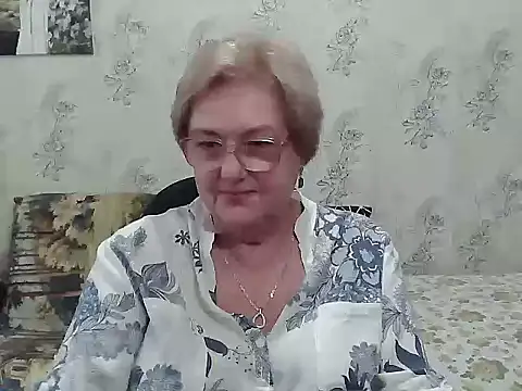 Snapshot of Renata62011 chatting on 24, 10, 2025 Renata62011 online show from 24, 10, 2025