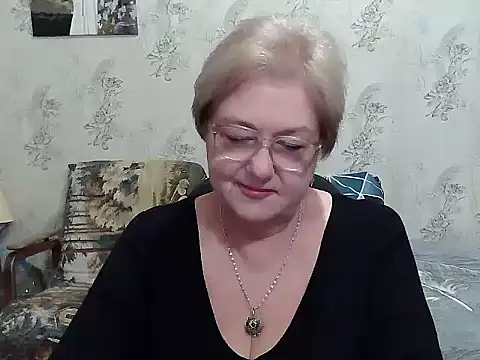 Snapshot of Renata62011 chatting on 28, 10, 2025 Renata62011 online show from 28, 10, 2025
