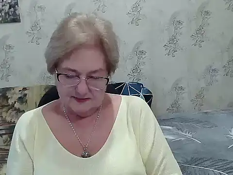 Snapshot of Renata62011 chatting on 7, 11, 2025 Renata62011 online show from 7, 11, 2025