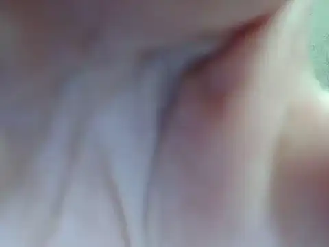 Snapshot of Renata62011 chatting on 18, 11, 2025 Renata62011 online show from 18, 11, 2025