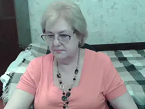 Snapshot of Renata62011 chatting on 6, 7, 2026 Renata62011 online show from 6, 7, 2026