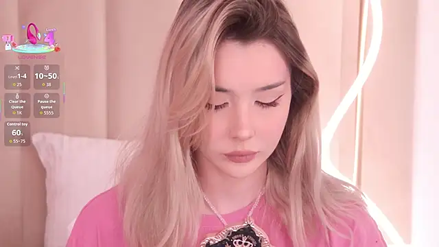 Nesolla online show from 15, 2, 2026