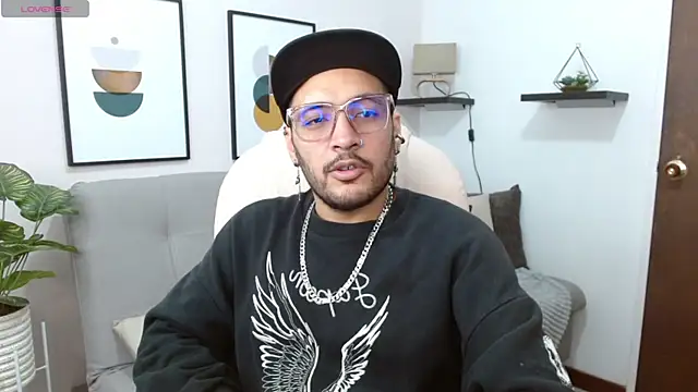   Damian    online show from 29, 10, 2025