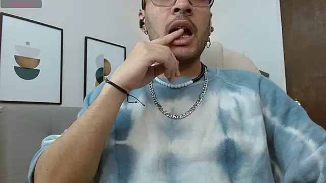   Damian    online show from 8, 11, 2025