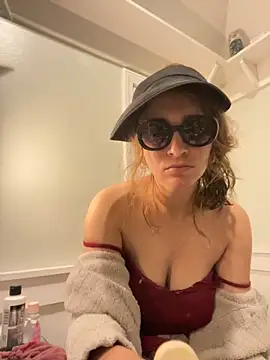 Lilamelon online show from 26, 9, 2025