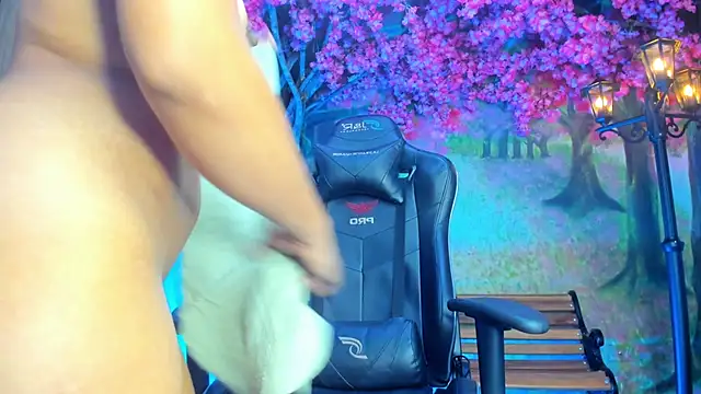 VenusBlazer online show from 1, 12, 2025