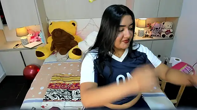 LilyWhitney online show from 27, 3, 2026