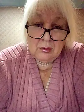 Alexia64231 online show from 28, 10, 2025