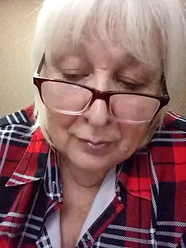 Alexia64231 online show from 18, 11, 2025