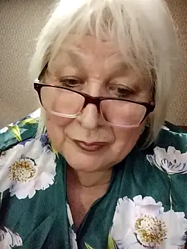 Alexia64231 online show from 25, 11, 2025