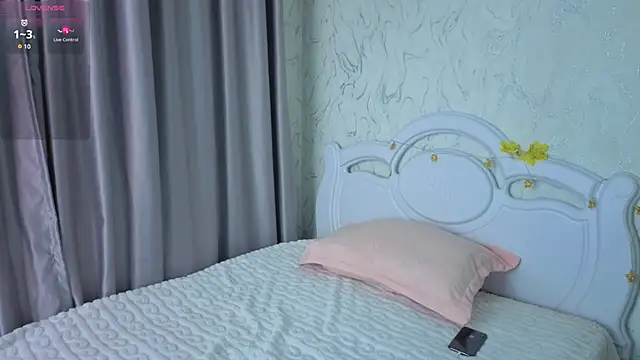 akino hen online show from 9, 11, 2025