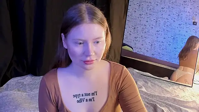 Lillie Berry online show from 10, 10, 2025