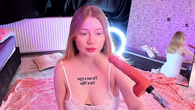 Lillie Berry online show from 10, 1, 2026