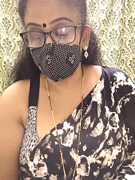 Snapshot of sweet-lotus chatting on 10, 10, 2025 sweet-lotus online show from 10, 10, 2025