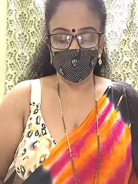 Snapshot of sweet-lotus chatting on 16, 10, 2025 sweet-lotus online show from 16, 10, 2025