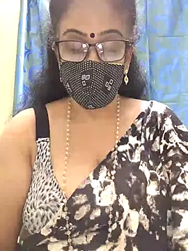 Snapshot of sweet-lotus chatting on 28, 10, 2025 sweet-lotus online show from 28, 10, 2025