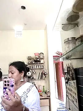 Cute-Janvi20 online show from 25, 7, 2026