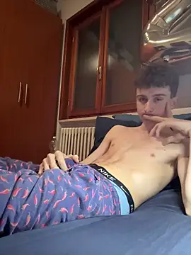 twinkethan07 online show from 22, 4, 2026