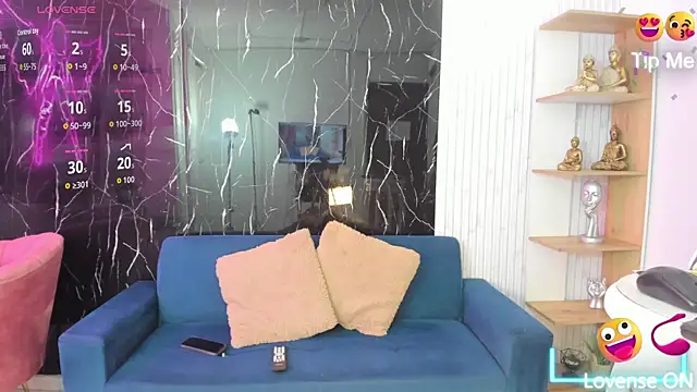 Nini Beyker online show from 5, 4, 2026