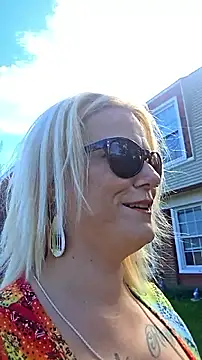 Snapshot of RhondaRump chatting on 9, 10, 2025 RhondaRump online show from 9, 10, 2025