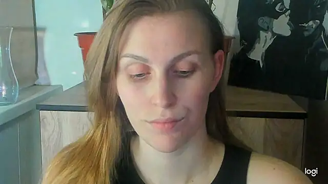 JuliaMuuun online show from 28, 5, 2026