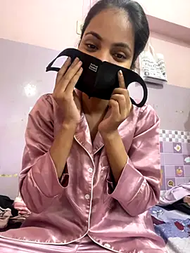 Snapshot of Sandhya_77 chatting on 18, 10, 2025 Sandhya 77 online show from 18, 10, 2025