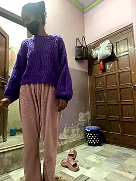 Snapshot of Sandhya_77 chatting on 15, 12, 2025 Sandhya 77 online show from 15, 12, 2025