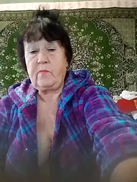 CrystalLime6411 online show from 29, 9, 2025