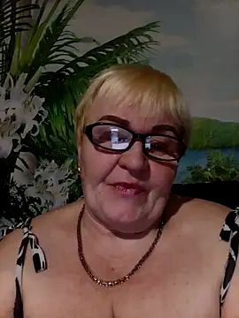 VioletSweet5566 online show from 16, 12, 2025